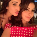 Vaani Kapoor Instagram - It’s my Chica's day!!!! Happy Birthday gorgeous ❤️ keep on shining my heart 👯‍♀️