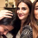 Vaani Kapoor Instagram - My Girls💜 #Comfort 💕