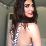 Vaani Kapoor Instagram - Fresh like a daisy 🌸 wearing @agami_bynehaagarwal @lakmefashionwk Hair and Make up by @namratasoni