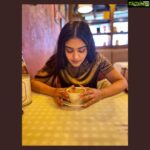 Vaibhavi Shandilya Instagram - Wanna check who’s hotter ? #hotchocolate #or #me PC: @sharmielamandre Del Papa