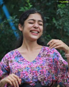 Varsha Bollamma Instagram - Nobody : 
Me: every time I look at a meme! 🤣

#memes