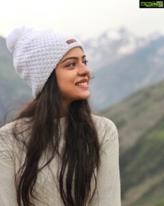 Varsha Bollamma Instagram - ❄️⛄️🤍