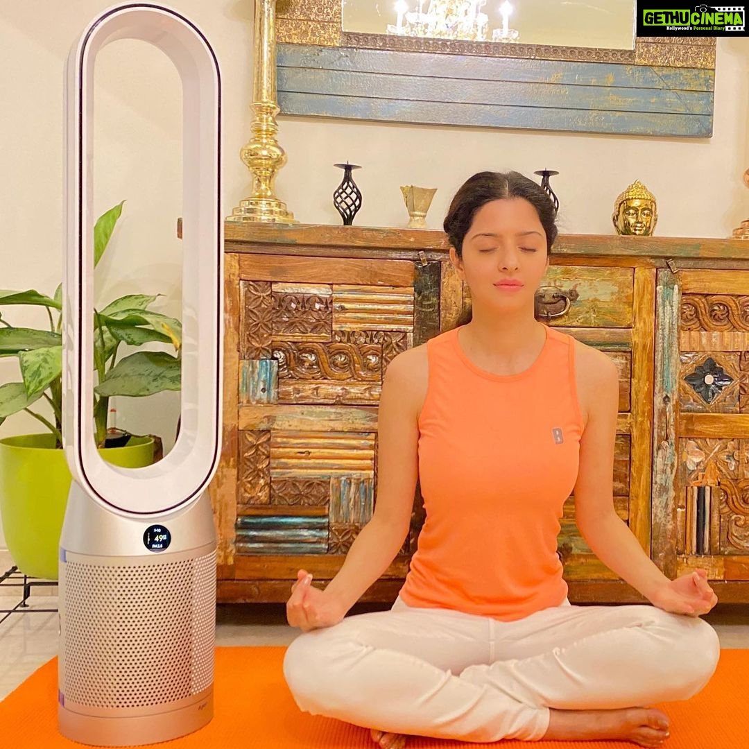 Vedhika Instagram - I trust the Dyson Air Purifier to purify the whole room properly. It has been scientifically tested to capture multiple allergens in the filter and it is Certified Asthma & Allergy Friendly as well. It filters out harmful, extra fine pollutants as small as PM 0.1 (1000 times smaller than human hair). Good health over everything else! #dysonindia #ProperPurification @dyson_india