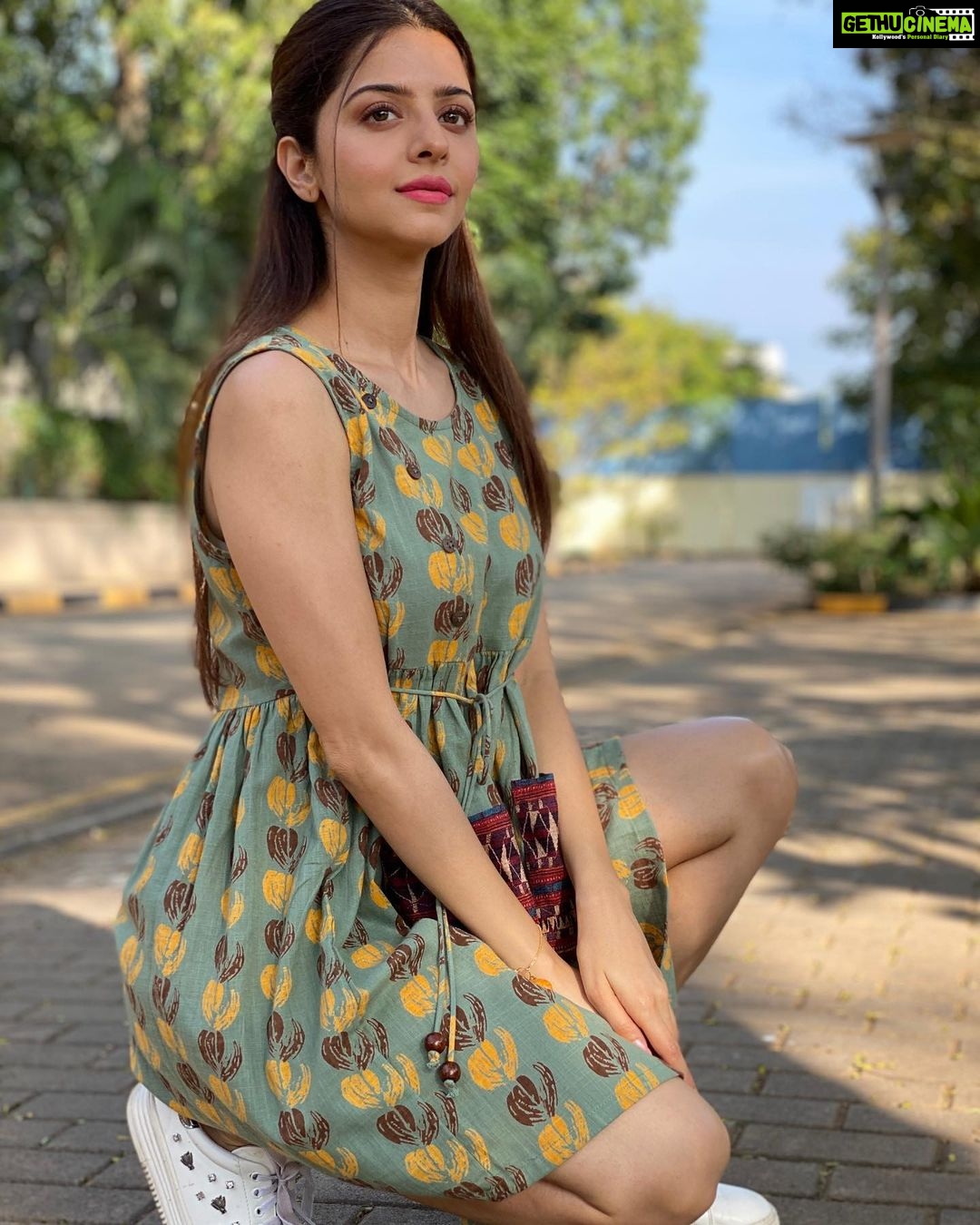 Vedhika - 163.7K Likes - Most Liked Instagram Photos