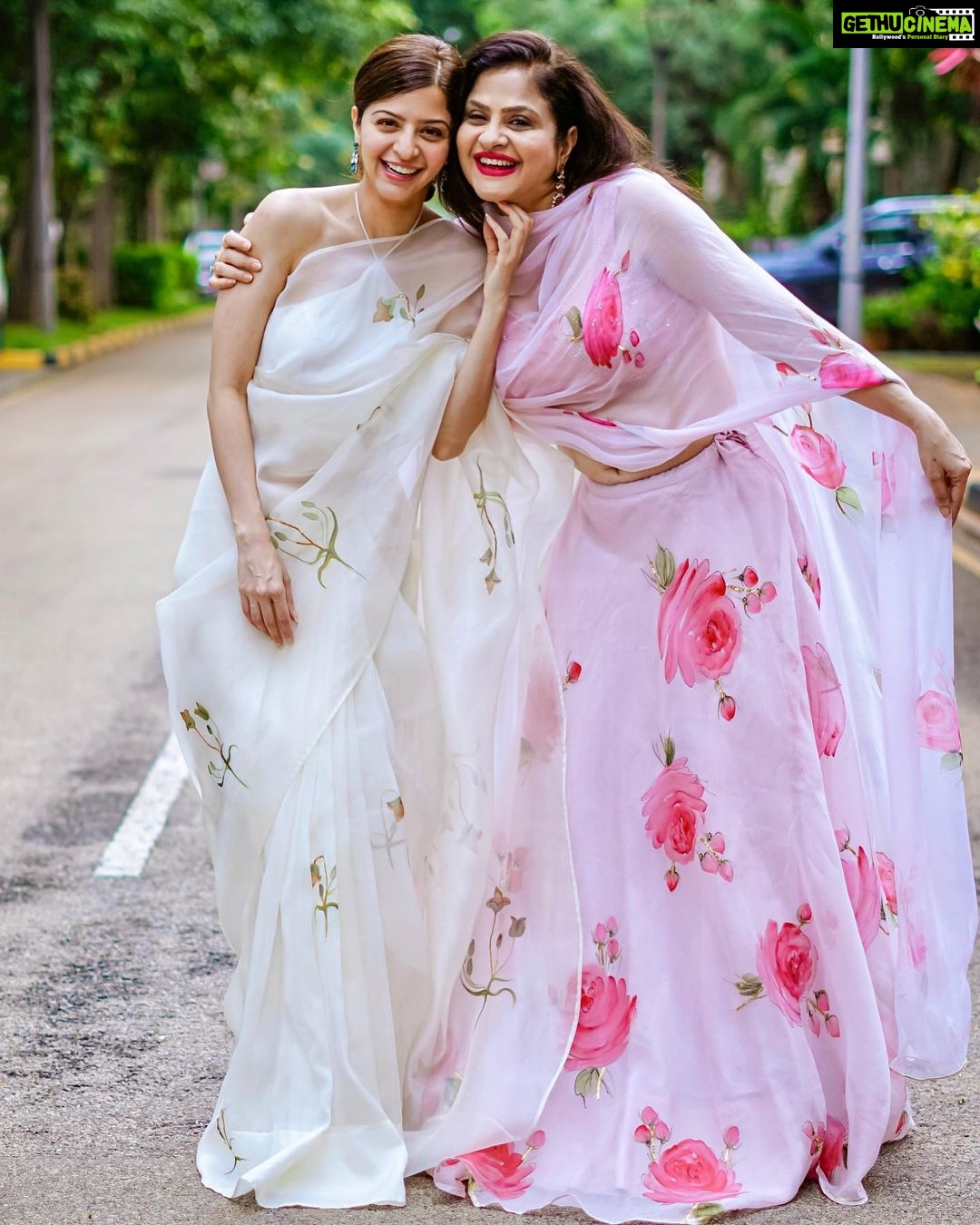 Vedhika Instagram - Happy happy birthday to my Universe, my World, my heartbeat, my Goddess, my soul mate, my best friend and my one and only and my everything. π§Ώ Forever indebted to you. Happy cake day dolly! Love you for eternity and beyond ...the most beautiful soul β€οΈππ©βπΌπ―ββοΈ @ashapadsallgi πΈ @effin__good . Twinning in @picchika