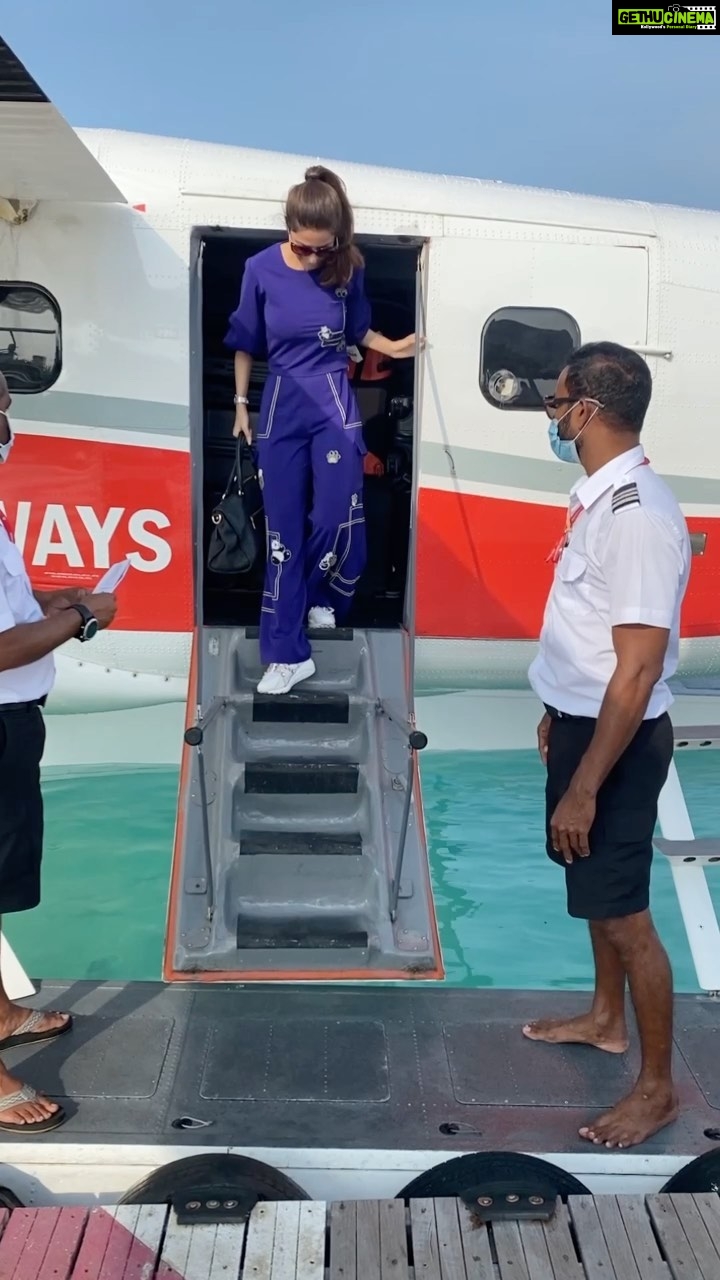 Vedhika Instagram - A warm welcome at the @emeraldmaldivesresortspa #Holiday #Maldives. outfit @shalinirathodofficial . P.S all those ppl commenting regarding why I'm not wearing a mask... guests dont need to wear a mask on the island. And we all get tested 😊🙏