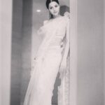 Vedhika Instagram -