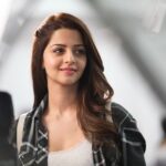 Vedhika Instagram -