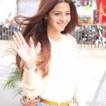 Vedhika Instagram -