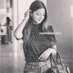 Vedhika Instagram - #Repost @artistrybuzz • • • • • • Its just Beauty n lens ❤❤❤ #vedhika papped at hyderabad look so gorgeous 📸@kamleshnand @vedhika4u #instalove #killerlooks #fashionista #airportdiaries #bollywoodfashion #bollywoodactress #vedhikakumar #vedhikafansclub #vedhikahearts #artistrybuzz #kamleshnand #instadailypic #beautiful #smile #instapicture #pictureperfect