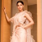 Vedhika Instagram -