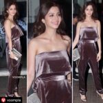 Vedhika Instagram - #Repost @voompla • • • • • She’s got such pretty vibes na 😍😍 Vedhika Kumar clicked sportin a chic jumpsuit outside a suburban restaurant... the south sensation is soooon gonna be seen in her Bollywood debut opposite Emraan Hashmi ❤️❤️ FOLLOW 👉 @voompla INQUIRIES 👉 @ppbakshi . #voompla #bollywood #vedhikakumar #bollywoodstyle #bollywoodfashion #mumbaidiaries #delhidiaries #indianactress #bollywoodactress #bollywoodactresses