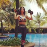 Vedhika Instagram - Commit to be #Fit #Fitness #Motivation . Thanks to my trainer @lokanath_gowd #ArnoldPress