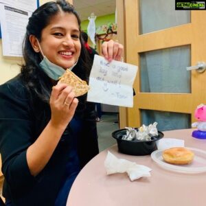 Vega Tamotia Instagram - When you get packed lunches with cute notes by your little niece. #Family #NieceLove #SetLife #ILoveMyJob #Actor #ILoveMyFamilyEvenMore