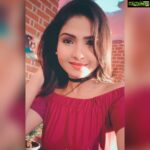 Venba Instagram - When I am taking a selfie, my DOP just clicked this lovely picture.. Thank yu @jasonwilliams_dop sir for this beautiful click 😉😁 #cute #fashion #instalike #instamood #followforfollowback #followme #viral #beauty #pinterest #love #style #swag #heroine #cool #tamilcinema #chennai #foodie #instagram #likeforlike #likeforfollow #smart #positivevibes #girl