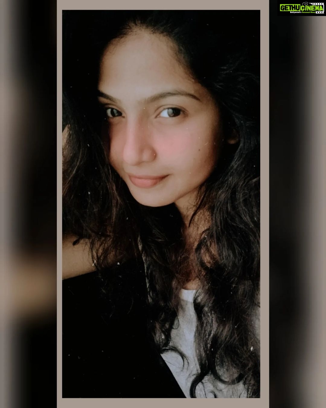 Venba Instagram - 🥰☺️ #cute #fashion #instalike #instamood #followforfollowback #followme #viral #beauty #pinterest #love #style #swag #heroine #cool #tamilcinema #chennai #foodie #instagram #likeforlike #likeforfollow #smart #positivevibes #girl