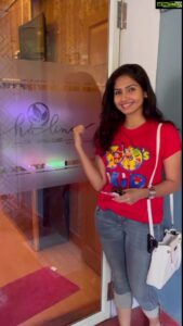 Venba Instagram - First time, tried face cupping, lip pigmentation and tan removal treatment Thank yu @halinacuppingclinic , i simply Loved it and felt super fresh 😁 #trending #trendingnow #instadaily #instagram #fashionlover #fashion #styleoftheday #style #lovely #beautiful #divas #goodvibes #fashionista #instaphoto #instalike #followforfollowback #likeforlike #viral #messy #weekend #reels #reelitfeelit #reelsinstagram #reelkarofeelkaro #reelsviral #reelsvideo #trending #trendingnow #trendingreels #trendingvideos