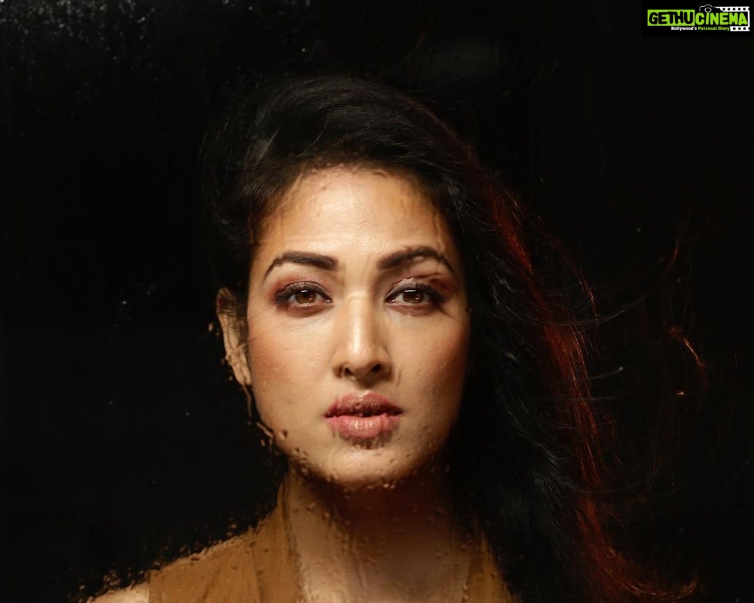 Vidisha Instagram - The world will not be destroyed by those who do evil.. but by the silence of bystanders !! #murder #bystanders #worldneedstochange #women #unbelievable #delhi #feminism