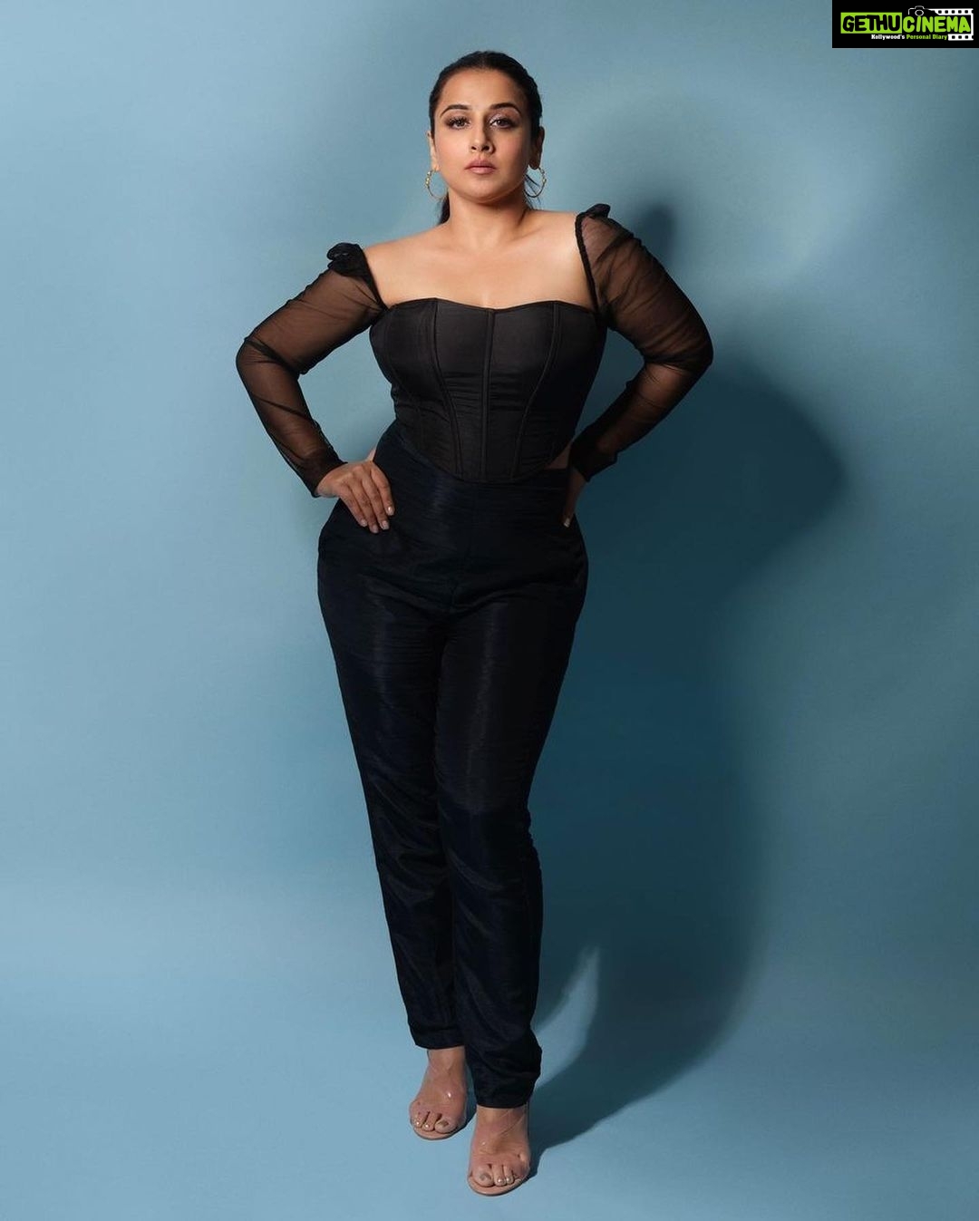 Vidya Balan - 235K Likes - Most Liked Instagram Photos