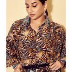 Vidya Balan Instagram – Monday 💪🏻 #Sherni mode on

Outfit – @inoafashions 
Footwear – @lynindia.official 
Hair – @bhosleshalaka 
Makeup – @harshjariwala158 
Styling – @who_wore_what_when 
Photography- @anurag_kabburphotography