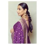 Vidya Balan Instagram – For  #Umang … the show of gratitude to the police force…
Saree – @gaurangofficial
Makeup – @harshjariwala158 
Hair – @bhosleshalaka 
Styled by – @who_wore_what_when 
Photography- @anurag_kabburphotography