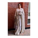 Vidya Balan Instagram – For the #ShakuntalaDevi promotions in London ,
Saree – @jade_bymk
Bag – @lovetobag
Sunglasses – @johnjacobseyewear
Hair – @bhosleshalaka 
Make up – @shre20
Styled by – @who_wore_what_when