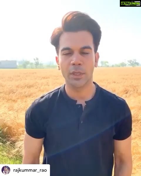 Vidya Balan Instagram - Thankoooo #RockstarRajkumarRao ππππ....How do you make everything look so easy !?? π€© ... Khaate kya ho @rajkummar_rao !?? π€©π€©. Posted @withrepost β’ @rajkummar_rao This is for the most awesome and one of the most generous people Iβve ever met @balanvidya. #dhunbadlochallenge. All the best for your new radio show. β€οΈππ€