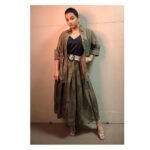 Vidya Balan Instagram – New beginings in …. Outfit @kapdabyurvashikaur 
Jewellery @one_nought_one_one 
Shoes @tresmode
Hair @bhosleshalaka 
Make Up @shre20 
Styled by @who_wore_what_when