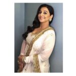 Vidya Balan Instagram – Yet another 😜….. Outfit @bhumikagrover
Hair @bhosleshalaka 
Make Up @shre20 
Styled by @who_wore_what_when