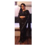 Vidya Balan Instagram – It was so much fun promoting #TumhariSulu at the #BiggBoss house!

Saree : @sourabhkantshrivastava 
Jewellery : @amrapalijewels 
Hair : @the.mad.hair.scientist 
Makeup : @shre20 
Styled by : @who_wore_what_when