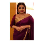Vidya Balan Instagram – It was a wonderful evening at the Outlook Business Women of Worth Awards 2017! 
Saree : @raw_mango 
Jewellery : @amrapalijewels 
Hair : @bhosleshalaka 
Makeup : @shre20 
Styled by : @who_wore_what_when