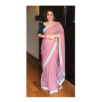 Vidya Balan Instagram - In Delhi for #TumhariSulu promotions! 💞 Saree : @nikasha_official Jewellery : @magicmirror.in Hair : @bhosleshalaka Makeup : @shre20 Styled by : @who_wore_what_when