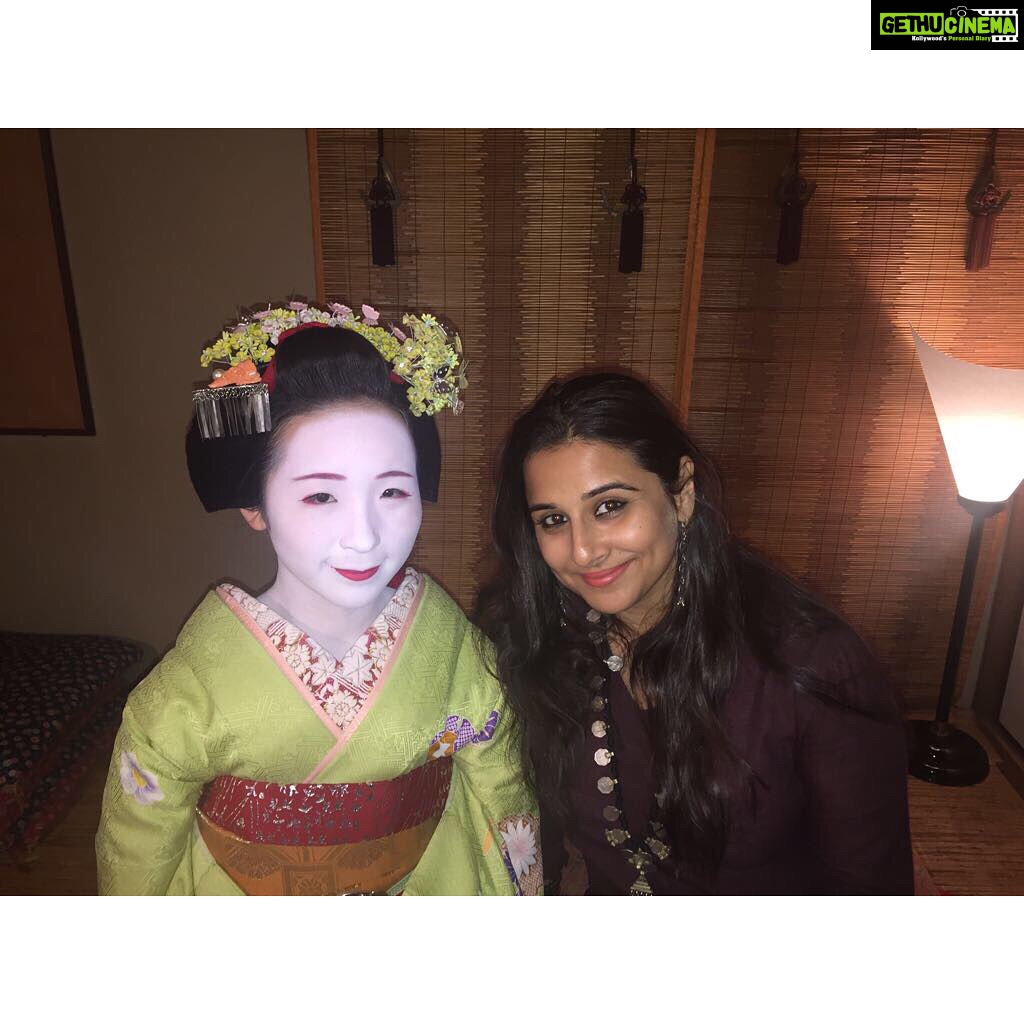 Vidya Balan Instagram - #Throwback to my Japan trip in March this year. Was most fascinated by this young geiko (entertainer ) in Gion Kobu area of Kyoto 🙂. Kyoto, Japan