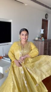 Vidya Balan Instagram - When people tell me I only wear Indian... Snap!