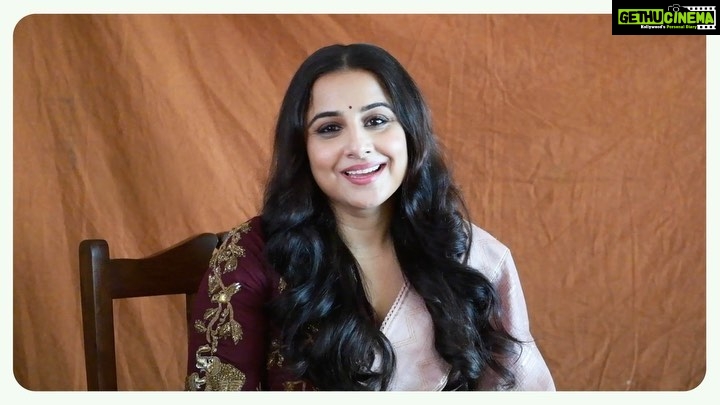 Vidya Balan Instagram - This #Holi protect your hair and a child’s future. Join me in taking up the #SurakshaWaliHoli challenge. Put up a picture of your hair covered in Holi colours using #SurakshaWaliHoli, tag @niharshantiamla and nominate a friend to take up the challenge too! Let the holi colour in your hair make a child’s future even more colourful. #HappyHoli