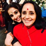 Vidya Balan Instagram - Met my favourite iLa ji at the Prithvi Theatre Festival opening ❤️❤️!!
