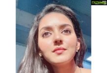 Vidya Pradeep Instagram - 🌞“Take a deep breath in, Feel the sun on your soul. Start fresh today, Make peace your goal!” #instaquotes