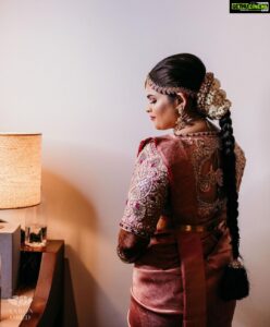 Vidyulekha Raman Instagram - Oonjal Time 💖🌸 

#SaViWedding 

Make up - @deepika.nathan 
Hairstyle - @crown__artistry 
Saree - @aavaranaa 
Blouse - @archana.karthick 
Saree drape - @thesareedrapistchennai
Jewellery -  @new_ideas_fashions 
Mehendi - @aravinth_mehendi_makeup
Photography - @weddings.aaronobed
