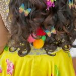 Vidyulekha Raman Instagram - My Mehendi look by my awesome team 💖🦋 #SaViWedding Mehendi - @aravinth_mehendi_makeup MUA - @artistrybyolivia Hairstyle - @jayashree_hairstylist Outfit - @mrunalinirao Nails - @nails_by__g3
