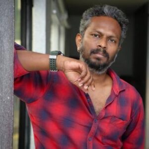 Vijay Sethupathi Instagram - Thank you Director #ThiagarajanKumararaja & each and everyone 😍😍
#SuperDeluxe #Shilpa