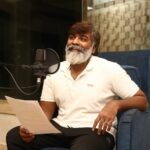 Vijay Sethupathi Instagram – #Laabam dubbing ☺️
@kalaiyarasananbu @aaru7cs #SPJhananathan @vijay_sethupathi_productions