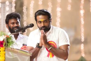 Vijay Sethupathi Instagram - ‪#TughlaqDurbar Stills ☺️‬