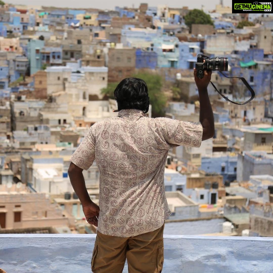 Vijay Sethupathi Instagram - #96TheMovie 😍😍