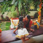 Vijayalakshmi Instagram - பூந்தேரிலே நீ ஆடவே உண்டான அன்பே ஒரு ராஜாங்கம் ராஜாங்கமே ஆனந்தமே நம் வீடு இங்கே ஒரு சங்கீதம் 🧿 #nilan #pongal2022 #happyheart