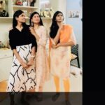 Vijayalakshmi Instagram – A little bit of crazy 
A little bit of loud
A little bit of giggles &
A whole lot of LOVE 

#family #lilmomentsbigmemories 
#countyourblessings #sisters 
@kanithiru10 @niranjani_ahathian