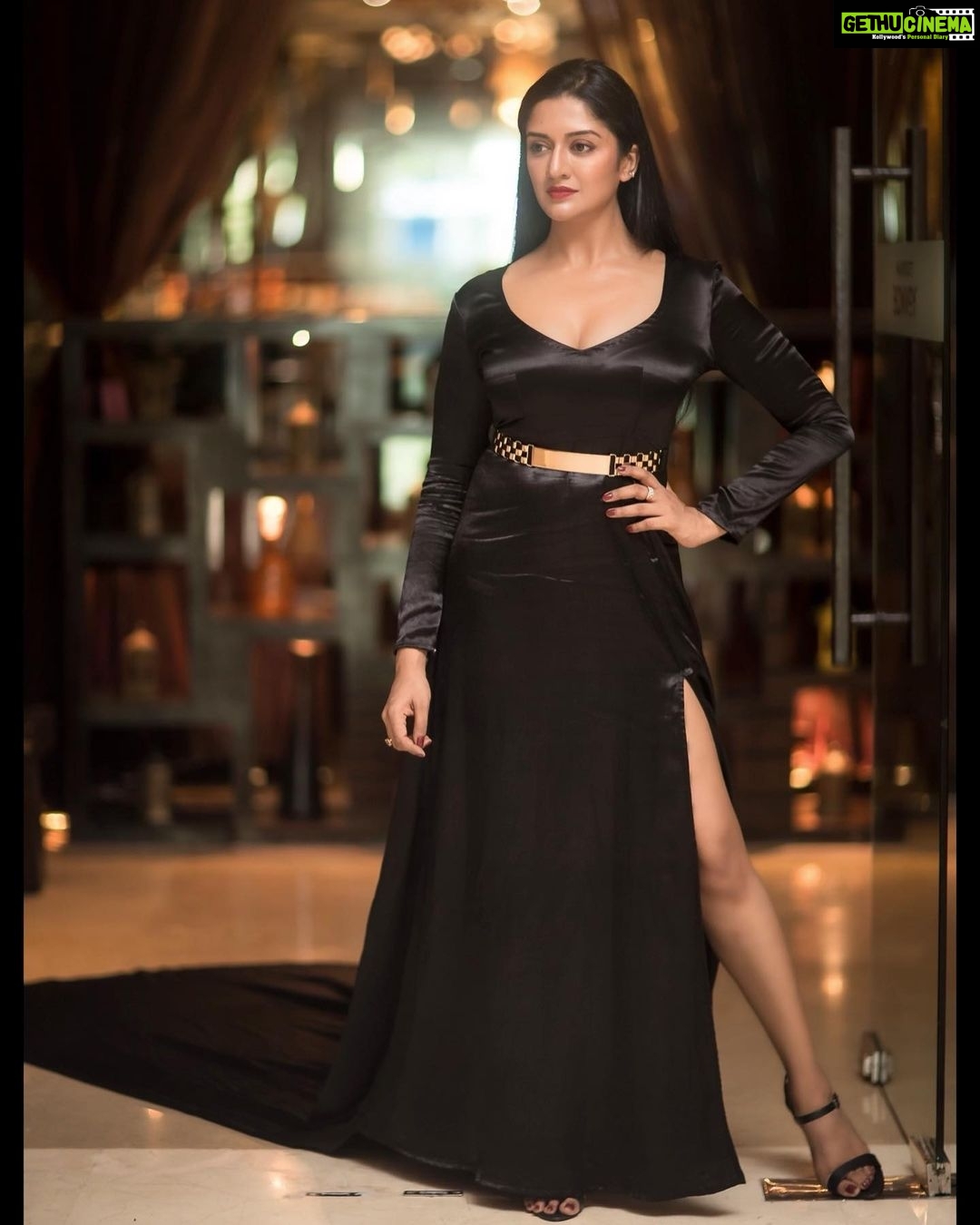 Vimala Raman - 10.8K Likes - Most Liked Instagram Photos