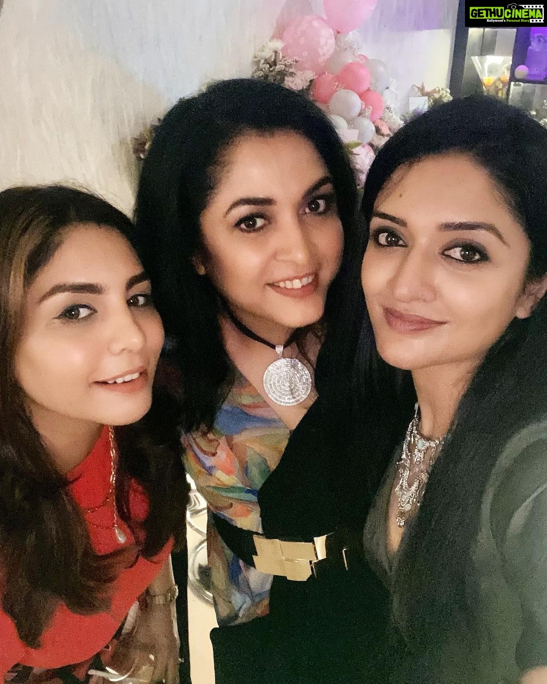 Vimala Raman - 10.1K Likes - Most Liked Instagram Photos