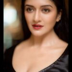 Vimala Raman Instagram - Energy and persistence is the secret 😎🖤 Another from the series with my sweetest of the sweets 🙏🏻❤️😘 #shootorganiser @rrajeshananda #photographer @camerasenthil #styling @labelswarupa #makeup @makeupibrahim #hairstylist @vijayaraghavan_hairstylist3133 #assistance @yasinhairstylist #location @courtyardchennai . . . #2022 #shoot #persistence #strength #keepgoing #photoshoot #black #blacklove #actorslife #actor #actress #vimalaraman