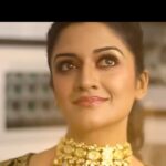 Vimala Raman Instagram – My dil goes …. 🦚😁 
#reels #reelsinstagram #btsreels #bts #instareels #reel #reelitfeelit #trendingreels #trending #cheapthrills #funreels #actorreels #actor #vimalaraman