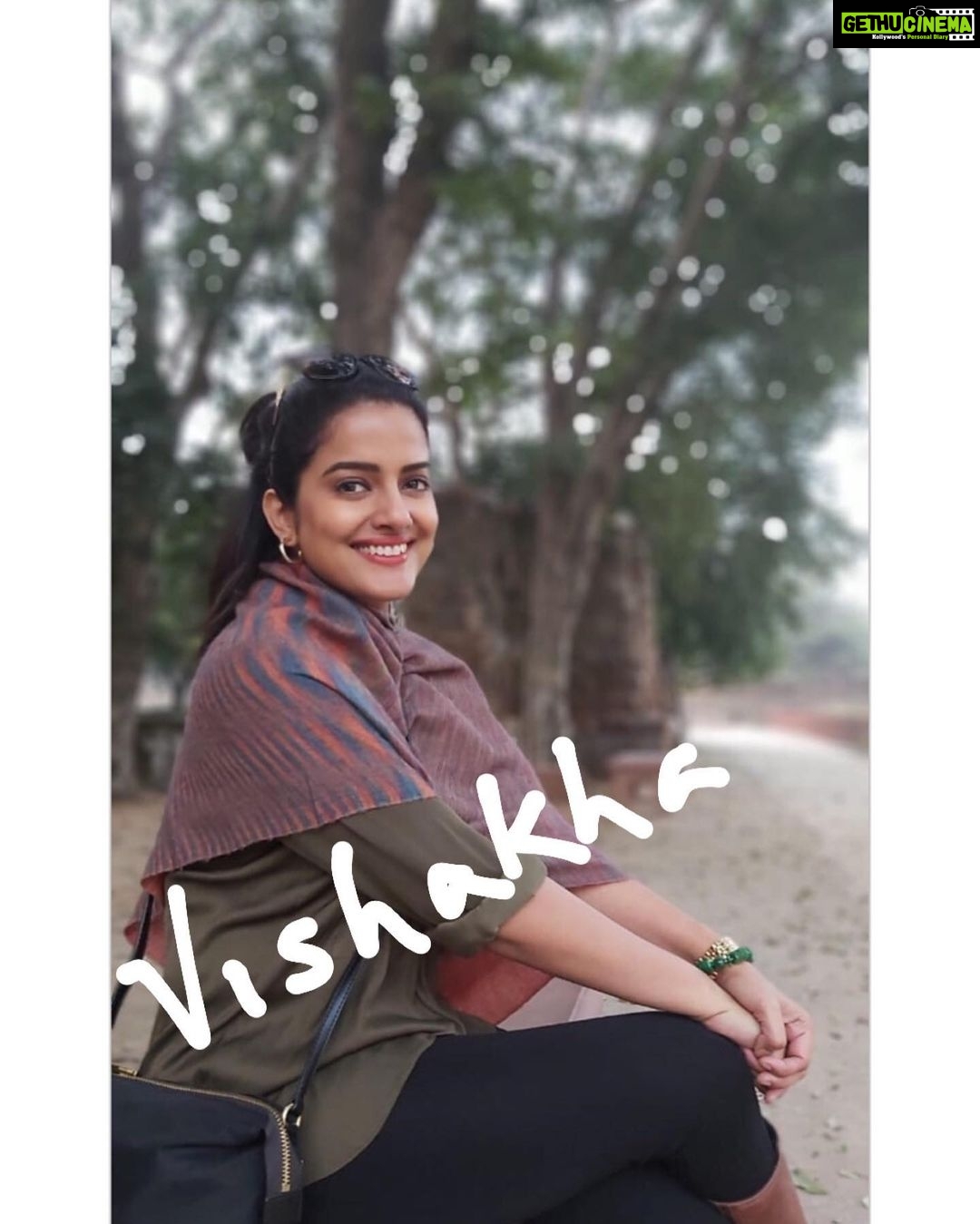 Vishakha Singh - 5.3K Likes - Most Liked Instagram Photos